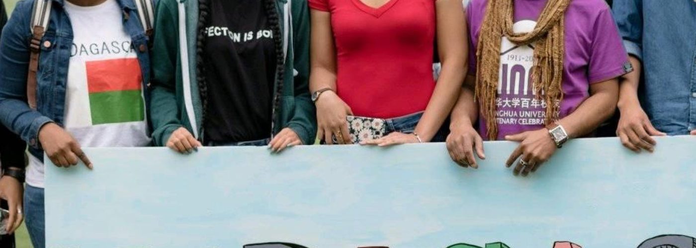 42150685_1246006912244554_102872485443141632_n